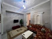 Satılır 3 otaqlı 90 m2 köhnə tikili Molokan bağı