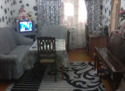 Satılır 2 otaqlı 60 m2 köhnə tikili Memar Əcəmi m.