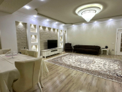 Satılır 2 otaqlı 122 m2 yeni tikili Gənclik m.