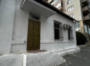 İcarəyə verilir 3 otaqlı 70 m2 obyekt Elmlər Akademiyası m.