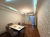 Satılır 2 otaqlı 70 m2 yeni tikili Əhmədli m.