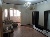 Satılır 2 otaqlı 55 m2 köhnə tikili Gənclik m.