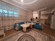 İcarəyə verilir 3 otaqlı 120 m2 yeni tikili Naxçıvan