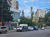 Satılır 2 otaqlı 250 m2 obyekt Köhnə Günəşli