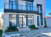 Satılır 4 otaqlı 200 m2 bağ evi Mərdəkan