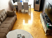 Satılır 3 otaqlı 80 m2 köhnə tikili Xalqlar Dostluğu m.