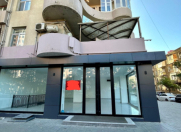 İcarəyə verilir 2 otaqlı 170 m2 obyekt Olimpia Stadionu