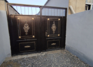 Satılır 3 otaqlı 2500 m2 həyət evi Binə