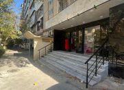 Satılır 3 otaqlı 110 m2 obyekt Memar Əcəmi m.