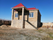 Satılır 3 otaqlı 600 m2 bağ evi Sumqayıt