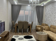 Satılır 2 otaqlı 95 m2 yeni tikili Xalqlar Dostluğu m.