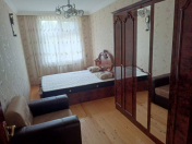 İcarəyə verilir 2 otaqlı 55 m2 köhnə tikili Neftçilər m.