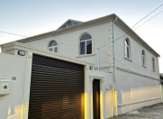 Satılır 8 otaqlı 310 m2 həyət evi Masazır