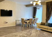 Satılır 4 otaqlı 230 m2 yeni tikili Nəriman Nərimanov m.