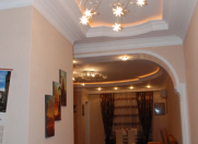 İcarəyə verilir 3 otaqlı 96 m2 yeni tikili Nizami m.