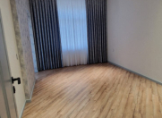 Satılır 2 otaqlı 78.5 m2 yeni tikili Azərbaycan Dillər Universiteti