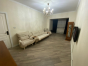 Satılır 4 otaqlı 105 m2 köhnə tikili Heydər Əliyev Mərkəzi