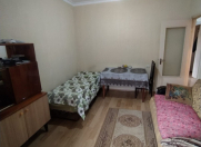 Satılır 2 otaqlı 40 m2 köhnə tikili Əhmədli m.