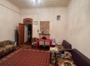 Satılır 4 otaqlı 110 m2 köhnə tikili 28 May m.
