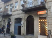 Satılır 1 otaqlı 51 m2 köhnə tikili Sahil m.