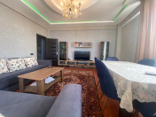 Satılır 3 otaqlı 106 m2 yeni tikili Xalqlar Dostluğu m.