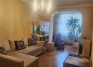 Satılır 2 otaqlı 60 m2 köhnə tikili Bakıxanov