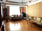 Satılır 4 otaqlı 170 m2 yeni tikili Caspian Plaza