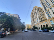 İcarəyə verilir 2 otaqlı 60 m2 köhnə tikili Elmlər Akademiyası m.