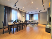 İcarəyə verilir 3 otaqlı 150 m2 yeni tikili 8 Noyabr m.