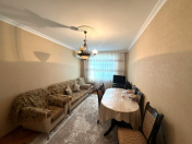 Satılır 2 otaqlı 65 m2 köhnə tikili Həzi Aslanov