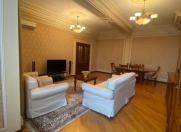 Satılır 4 otaqlı 170 m2 yeni tikili Yasamal r.