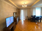 Satılır 4 otaqlı 90 m2 köhnə tikili 8 km