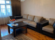 Satılır 2 otaqlı 61 m2 köhnə tikili Xalqlar Dostluğu m.