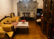 Satılır 4 otaqlı 110 m2 köhnə tikili 8 mkr