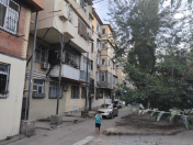 Satılır 2 otaqlı 50 m2 köhnə tikili 3 mkr