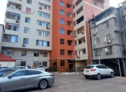 Satılır 5 otaqlı 249 m2 yeni tikili 28 May m.