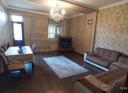 Satılır 4 otaqlı 117 m2 yeni tikili 28 May m.