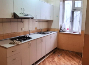 Satılır 3 otaqlı 90 m2 köhnə tikili ABŞ səfirliyi