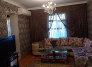 Satılır 4 otaqlı 145 m2 həyət evi Bakıxanov