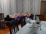 İcarəyə verilir 2 otaqlı 70 m2 köhnə tikili Həzi Aslanov m.