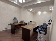 İcarəyə verilir 1 otaqlı 30 m2 ofis Gənclik m.