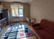 Satılır 4 otaqlı 130 m2 yeni tikili İnşaatçılar m.