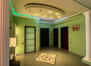 Satılır 3 otaqlı 130 m2 yeni tikili 28 May m.