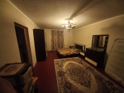 İcarəyə verilir 2 otaqlı 70 m2 həyət evi Xətai r.