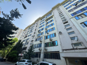 Satılır 2 otaqlı 60 m2 köhnə tikili Binəqədi r.