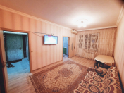 İcarəyə verilir 2 otaqlı 55 m2 köhnə tikili Memar Əcəmi m.