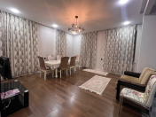 İcarəyə verilir 4 otaqlı 153 m2 yeni tikili Elmlər Akademiyası m.