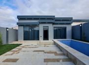 Satılır 4 otaqlı 150 m2 bağ evi Mərdəkan