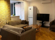 Satılır 2 otaqlı 32 m2 köhnə tikili 8 km