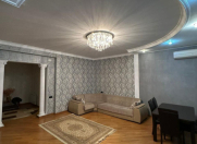 İcarəyə verilir 3 otaqlı 130 m2 yeni tikili Şah İsmayıl Xətai m.